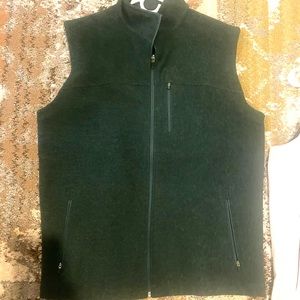 Men’s Ibex wool vest. Size Large. New